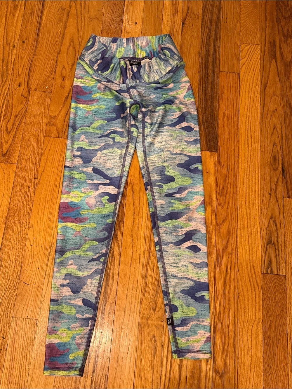 Terez Camo Print Leggings - Blue Green Multicolor